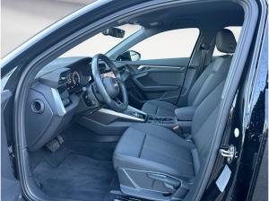 Audi A3 Sportback 30 TFSI S-tronic S-Line Navi Keyless