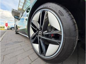 Audi RS e-tron GT WINTERRÄDER+MASSAGE+SONDERLACKIERUNG+