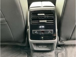 Volkswagen ID.7 Tourer GTX Head-Up Keyless AHK Harman Kardon Wärmepumpe Navi Kamera ACC