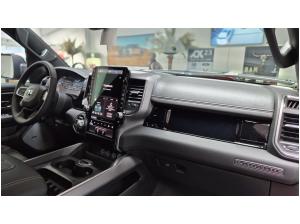 Dodge RAM 1500 Laramie Night ACC SITZBELÜFTUNG PANO