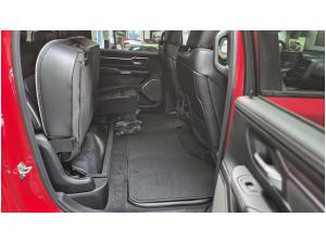 Dodge RAM 1500 Laramie Night ACC SITZBELÜFTUNG PANO