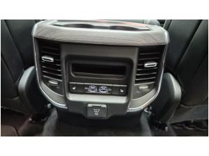 Dodge RAM 1500 Laramie Night ACC SITZBELÜFTUNG PANO