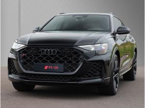 Audi RS Q8 SUV tiptronic