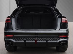 Audi RS Q8 SUV tiptronic