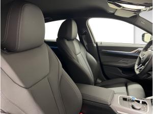 BMW i4 eDrive35 M Sportpaket SHZ Innovationspaket Comfort Paket
