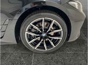 BMW i4 eDrive35 M Sportpaket SHZ Innovationspaket Comfort Paket
