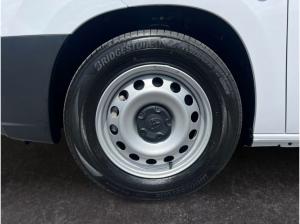 Toyota Proace City 1,2-l Turbo 81kw Meister L1 + Navi Tageszulassung