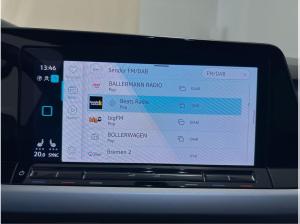 Volkswagen Golf Variant 2.0 TDI DSG Life ACC AHK LED Navi