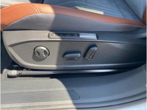 Volkswagen ID.4 Pro Performance 1st Max Matrix Navi ACC HuD Pano 360°