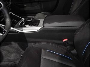BMW 330 330e MSport HUD ACC RFK PA+ NAVI DAB 19