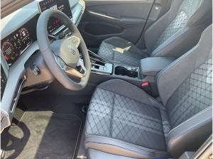 Volkswagen Golf R-Line 1.5 l eTSI 7G DSG