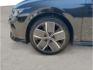 Volkswagen Golf R-Line 1.5 l eTSI 7G DSG