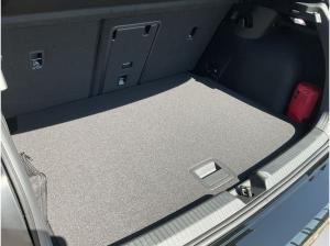 Volkswagen Golf R-Line 1.5 l eTSI 7G DSG