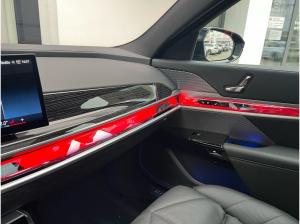 BMW 740 740d xDrive M Sport SkyPano DA/PA Prof Standhz.