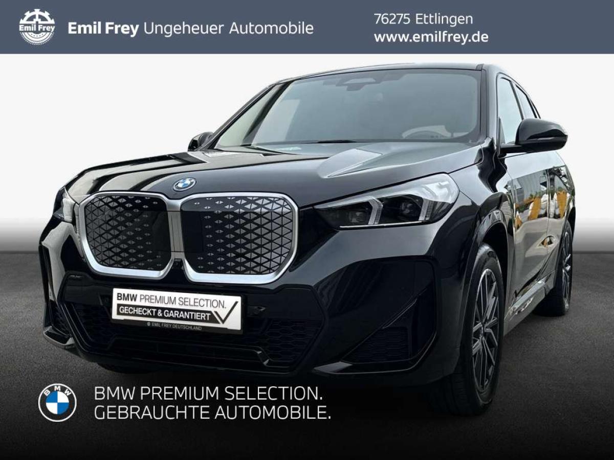 BMW iX1