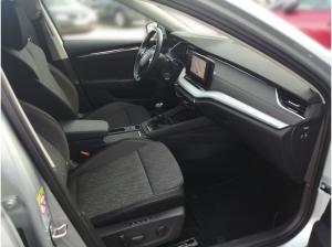 Skoda Octavia Combi Style 2.0TDI / Navi, HuD, LED, ACC