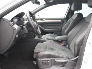 Volkswagen Passat Variant Elegance 2.0 TDI DSG / Pano, AHK