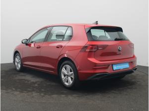 Volkswagen Golf VIII Life 1.5 eTSI DSG / CarPlay, LED, RFK
