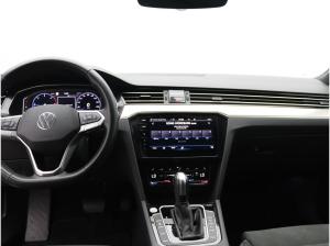 Volkswagen Passat Variant Elegance 2.0 TDI DSG / Pano, AHK