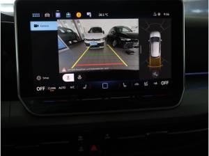 Volkswagen Golf VIII 2,0 TDI Life ACC Standheizg R-Kamera AppConnect SideAssist 16"