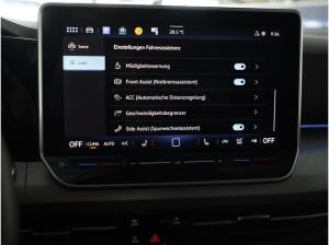 Volkswagen Golf VIII 2,0 TDI Life ACC Standheizg R-Kamera AppConnect SideAssist 16"