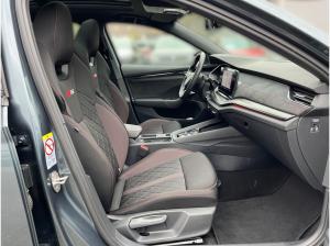 Skoda Octavia Combi RS 2.0 TDI 4x4 DSG / Pano, Matrix