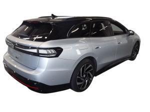Volkswagen ID.7 Tourer Pro 210 kW IQ.Light+NAV+AHK+HUD+ACC+AreaView