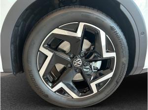 Volkswagen T-Roc 1.5 eTSI DSG R-Line KAMERA ACC PDC APP CONNECT