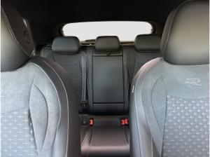 Volkswagen T-Roc 1.5 eTSI DSG R-Line KAMERA ACC PDC APP CONNECT