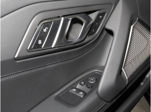BMW Z4 sDrive30i HUD ACC RFK NAVI LED Sound Syst.