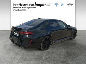 BMW M5 Limousine Bowers & Wilkins M Carbon Exterieurpaket