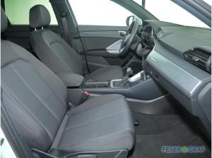 Audi Q3 35 TFSI S line S tronic LED Kamera Sitzheiz.
