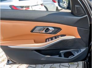BMW 318 318i Limousine M Sport Pro Lenkradheiz. Navi LED RFK HiFi DAB