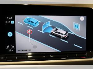 Volkswagen Golf Variant Life 1.5 eTSI DSG TravelAssist Kamera ACC Navi