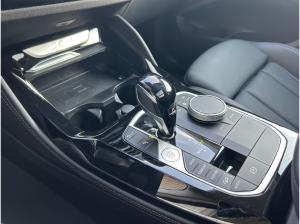 BMW X4 xDrive20d AHK/Panorama Finanzierung ab 1,49%