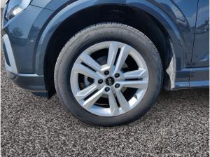 Audi Q2 35 TFSI advanced S-tronic Keyless AHK Kamera