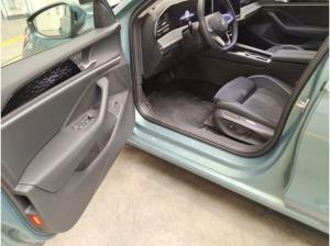 Volkswagen Passat Variant Business 1,5 eTSI DSG - LED Navi CarPlay Massage SHZ PDC LM Rear View Digital Cockpit