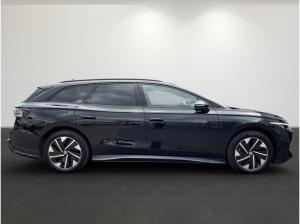 Volkswagen ID.7 Tourer GTX 4Motion 250kW - AHK SHZ IQ.Drive HUD Navi Area View Matrix-LED PDC Wärmepumpe