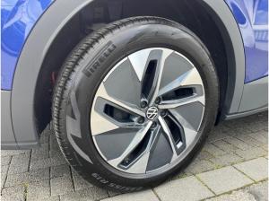 Volkswagen ID.4 Pure Performance 125kW - Wärmepumpe Area View Navi SHZ HUD PDC  IQ.Drive Keyless