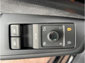 Volkswagen ID.7 Tourer Pro Matrix-LED AHK Wärmepumpe 360°