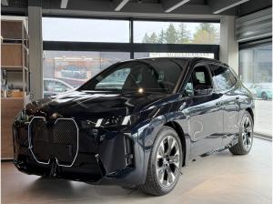 BMW ix iX xDrive45 M-Sportpaket AHK/IconicGlow/DA-PROF