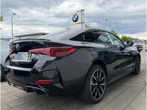 BMW i4 xDrive40 M-Sport-Pro 19-Zoll/AHK/HUD/ACC/360