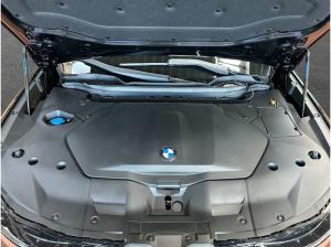 BMW iX3 50 xDrive , 5-türig (Strom)