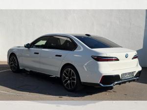 BMW i7 eDrive50 M SPORT+KRISTAL+KAMERA+ACC+ICONIC