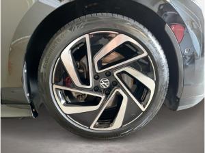 Volkswagen ID.7 Pro electric Automatik 360 ACC AHK AUT HUD