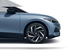 Volkswagen ID.7 Pro *AHK*HUD*H&K*DCC*Massage*IQ.LIGHT*360°*