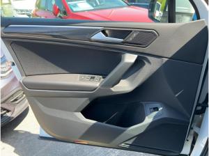 Volkswagen Tiguan 2.0 TDI DSG Elegance Navi LED SHZ ACC