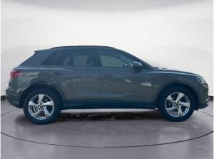 Audi Q3 35 TDI quattro advanced Standheizung Matrix