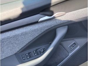Skoda Superb Combi 2.0 TDI DSG Selection AHK+MATRIX+KA