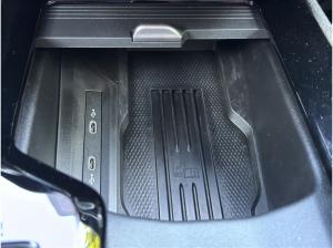 Skoda Superb Combi 2.0 TDI DSG Selection AHK+MATRIX+KA